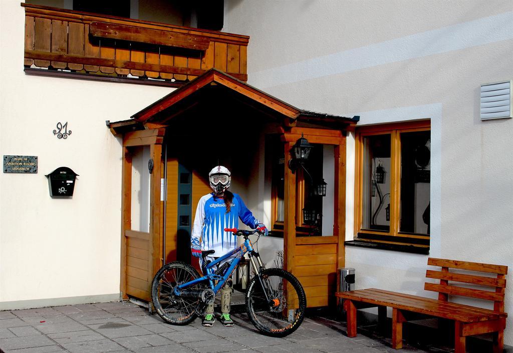 Haus Tirol Acomodação com café da manhã Leogang Exterior foto