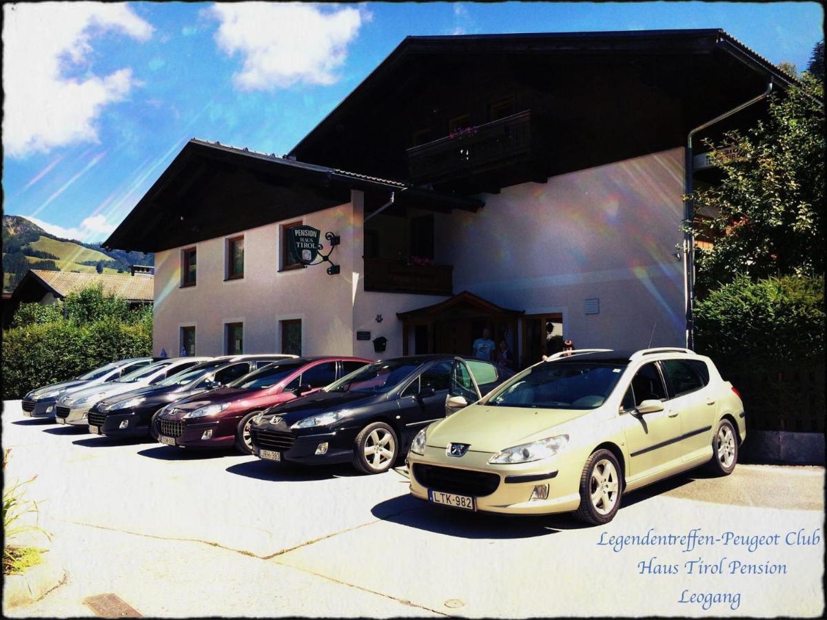 Haus Tirol Acomodação com café da manhã Leogang Exterior foto